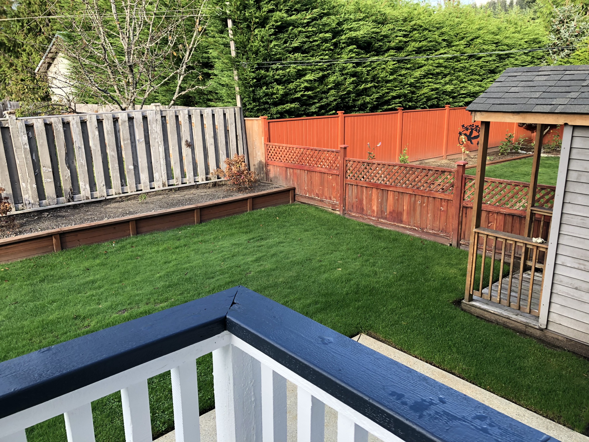 4BEDROOM HALF DUPLEX (Powell River) 460 Property Management